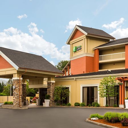 Holiday Inn Express Roseburg By Ihg Eksteriør billede