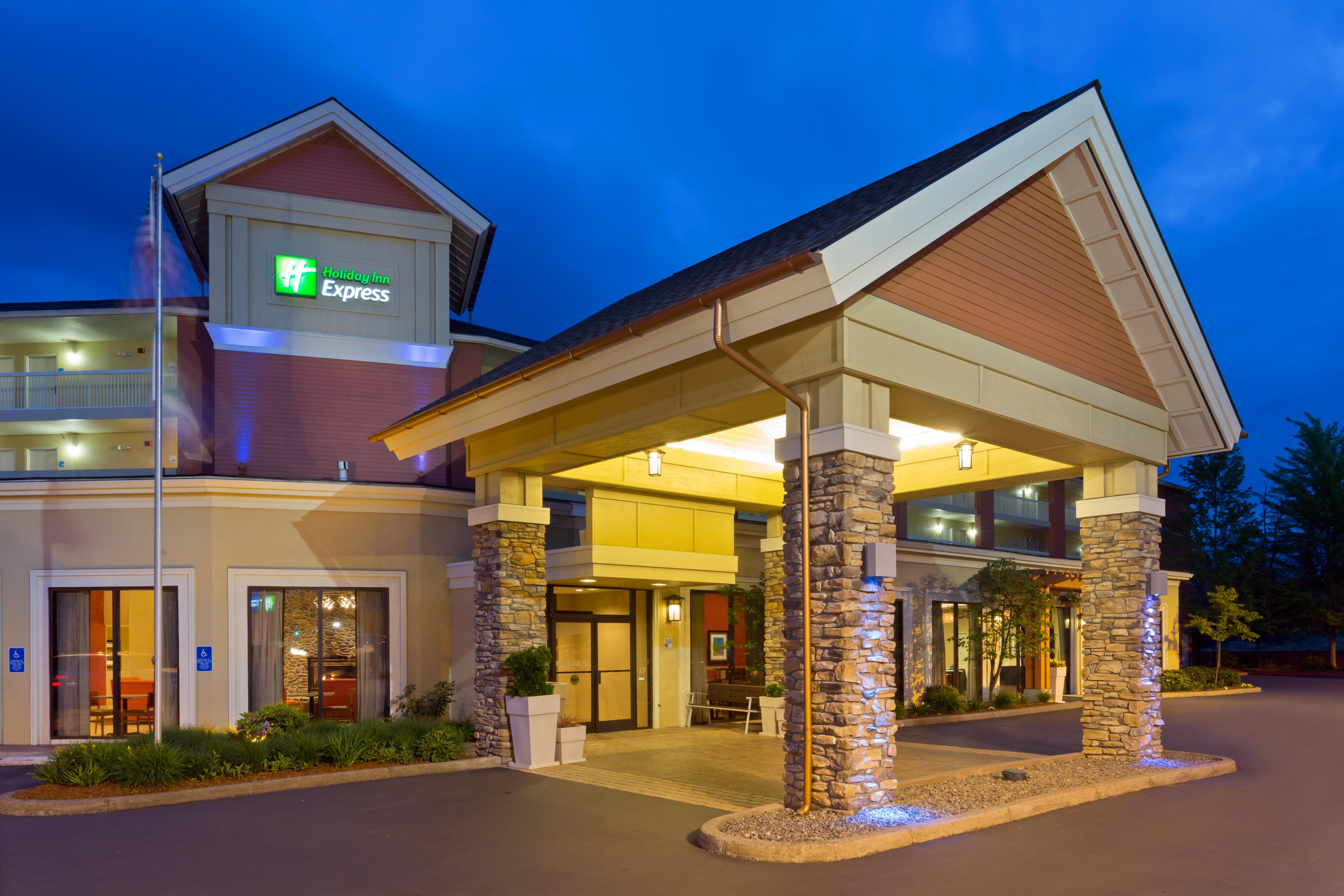 Holiday Inn Express Roseburg By Ihg Eksteriør billede