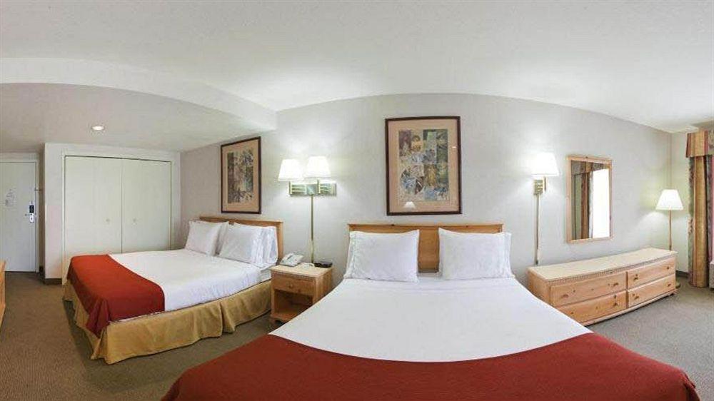 Holiday Inn Express Roseburg By Ihg Eksteriør billede